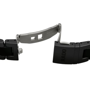 Rado Captain Cook in Ceramic, R32190153 - Bucherer