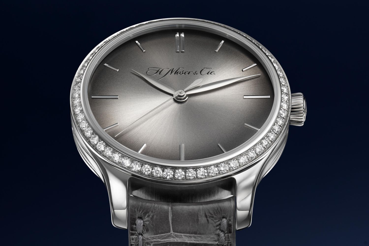 H Moser  Cie Heritage Pilot Bucherer Blue 82001200