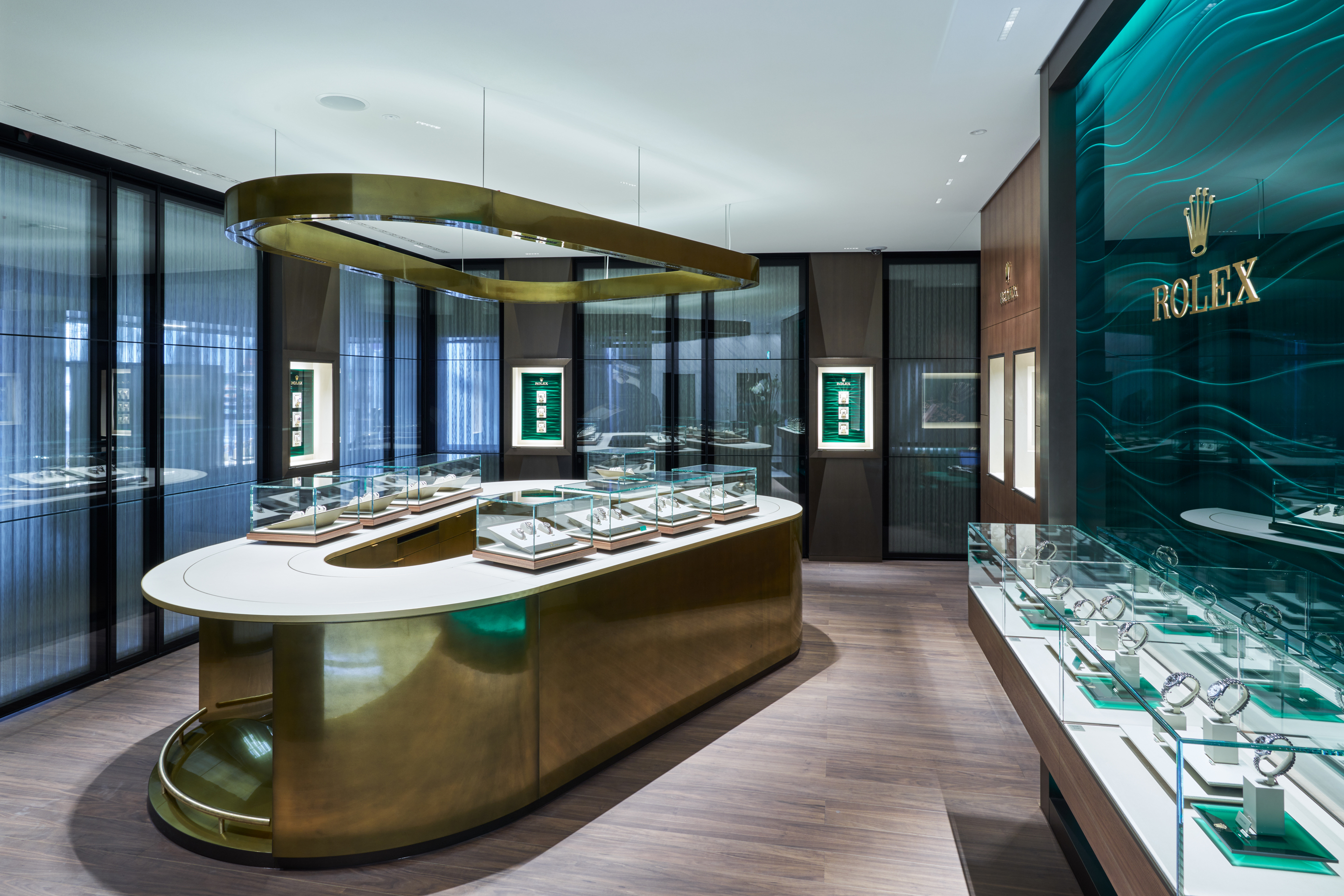 rolex-contact-zuerich-bahnhofstrasse_portrait