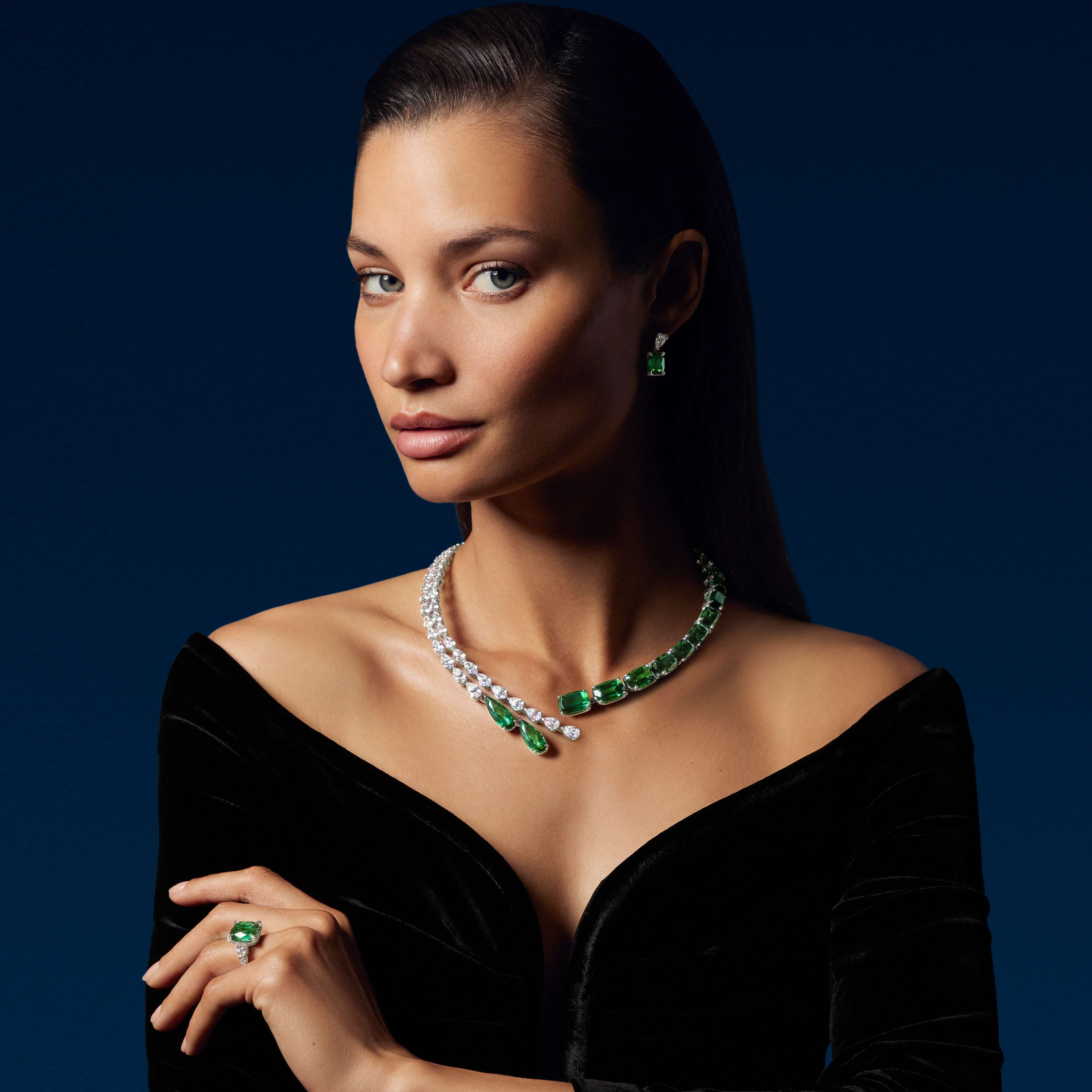 BFJ-modelshoot-2025-image_6_closeup2_1x1