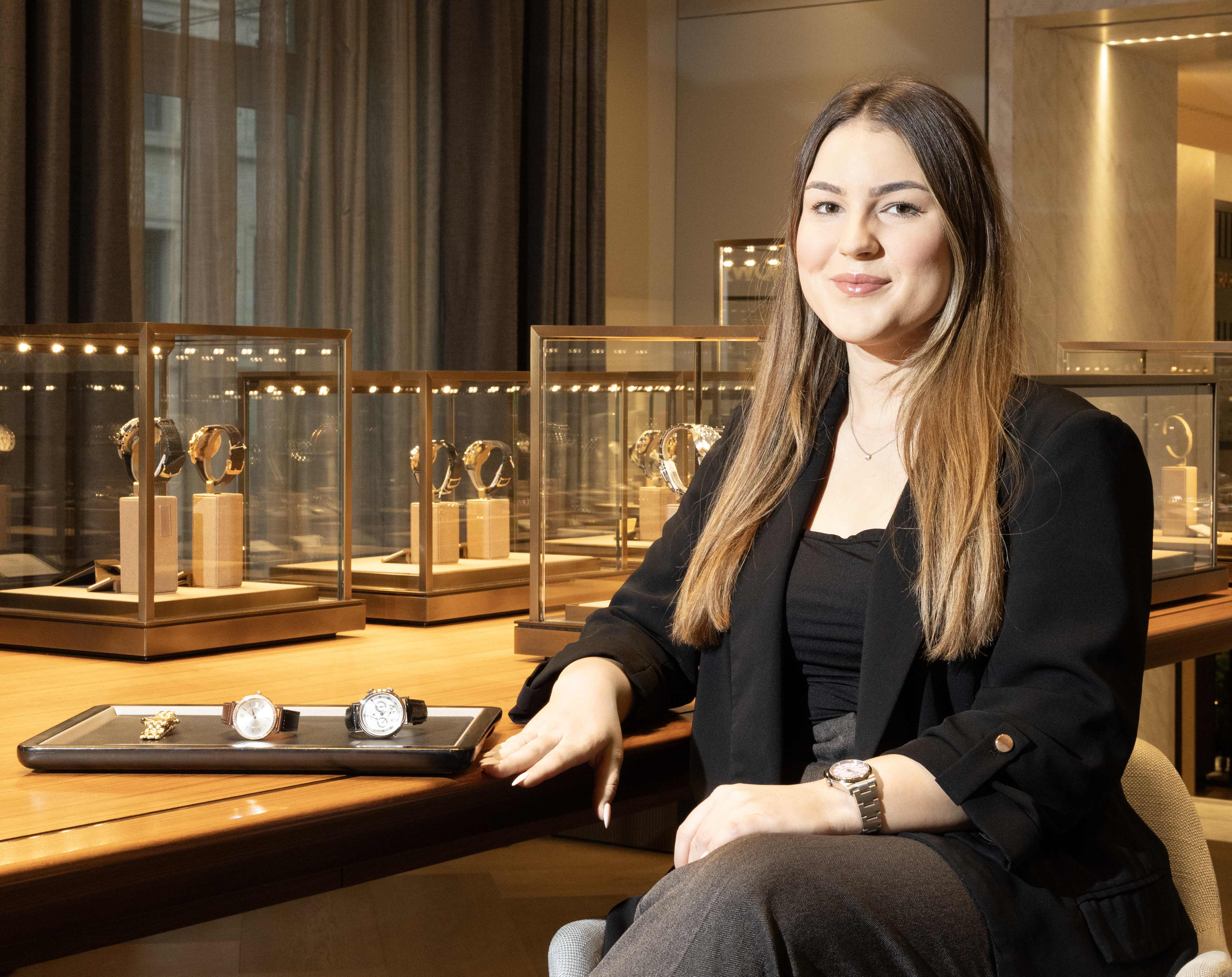 Stella_Lucerne_HourFavourites_Portrait_2026_image_1_btfsqi