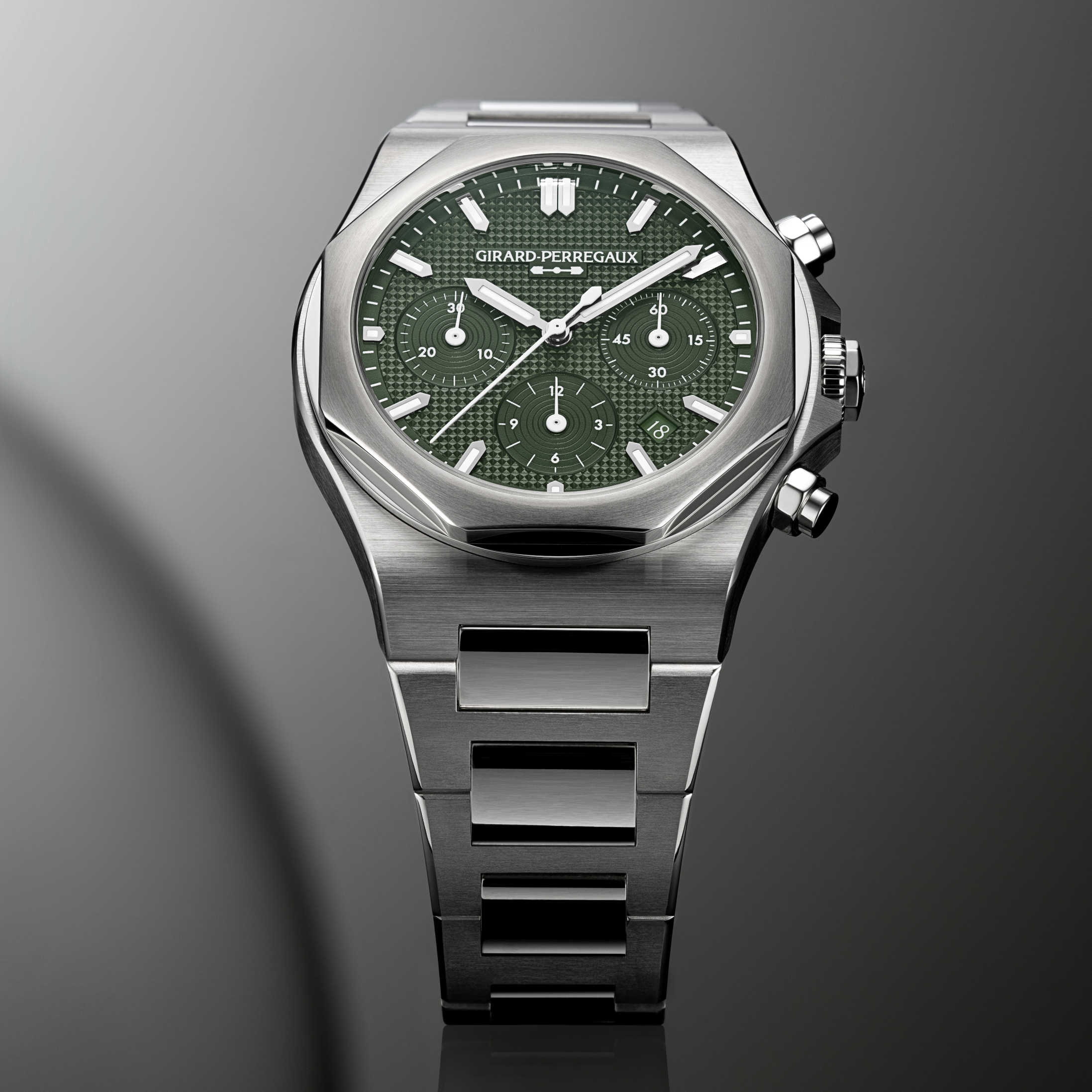 2026-Exclusives-GirardPerregaux-aRGB-1x1-still_image_1