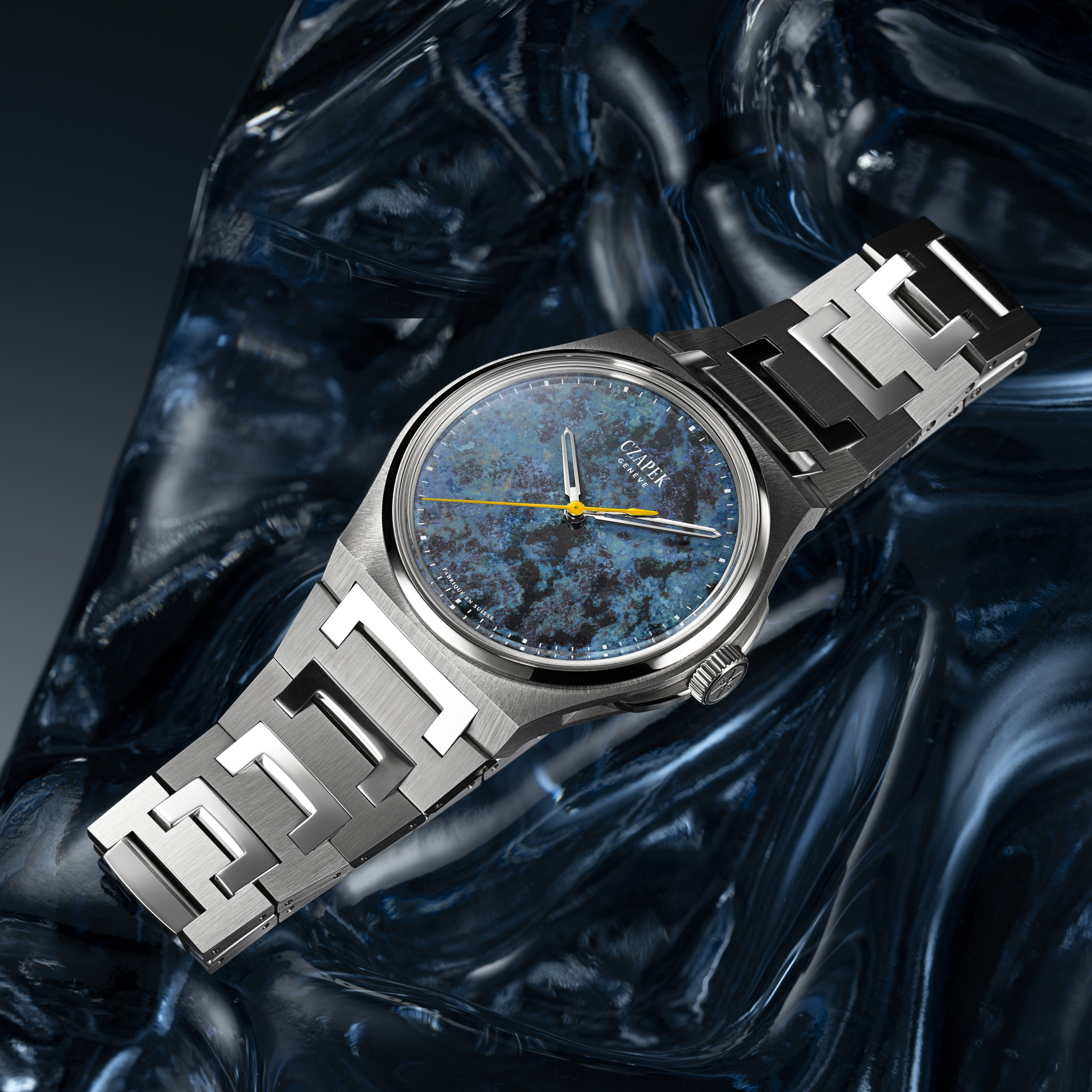 2026-Exclusives-CzapekCie-aRGB-1x1-still_image_1