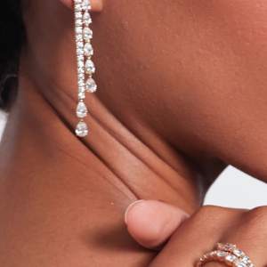 Diamond Twist 
, 